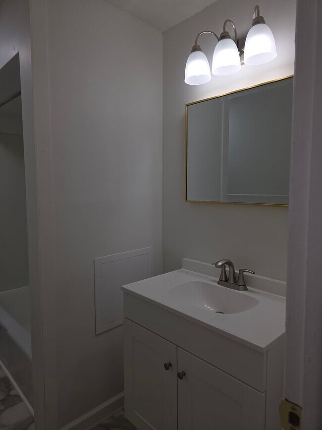 Photo - 2 bedroom upper Unidad CA519C