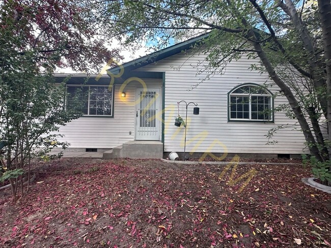 Photo - 180 E Lake St Apartment Unit D