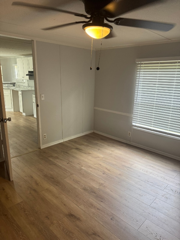 Photo - 306 Rockhouse Rd E