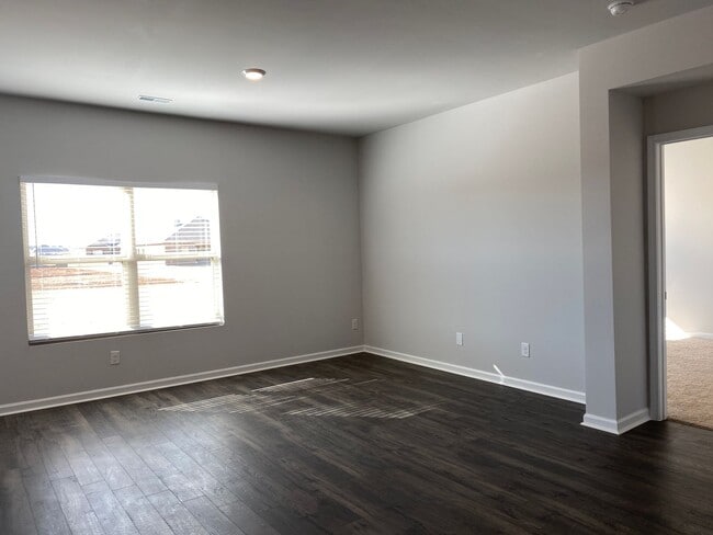 124 Red Fox Wy