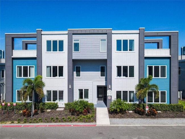 Building Photo - 7740 Sandy Ridge Dr Unit 245