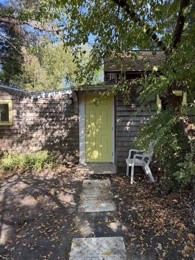 Building Photo - 10521 Graton Rd