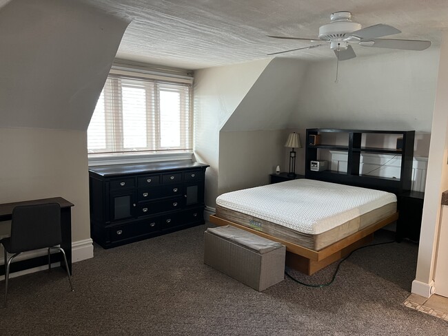 Bedroom - 2223 N 2nd St Unit Third floor