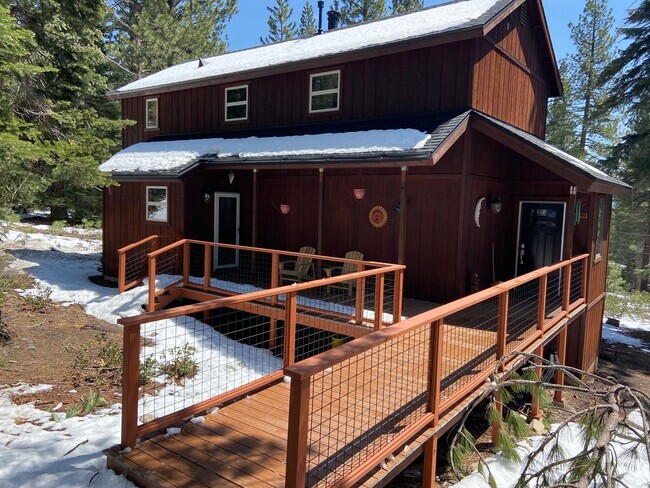 Building Photo - Truckee Ski Lease Available Rental