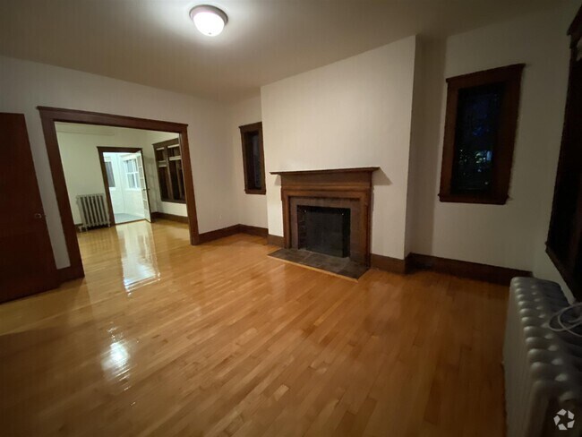 Building Photo - 8 Humboldt St Unit 3 Rental