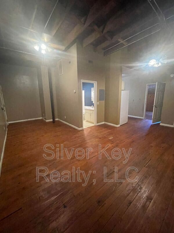 Photo - 217 E Washington Ave Unit A