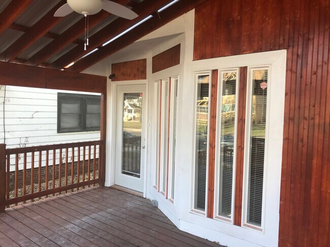 Photo - 3118 N College Ave Unidad College Duplex L