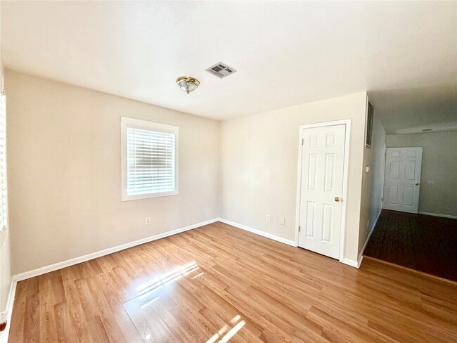 Photo - 4275 Bethel Blvd