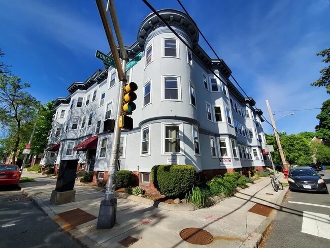 Building Photo - 132.5 Oxford St. #2
