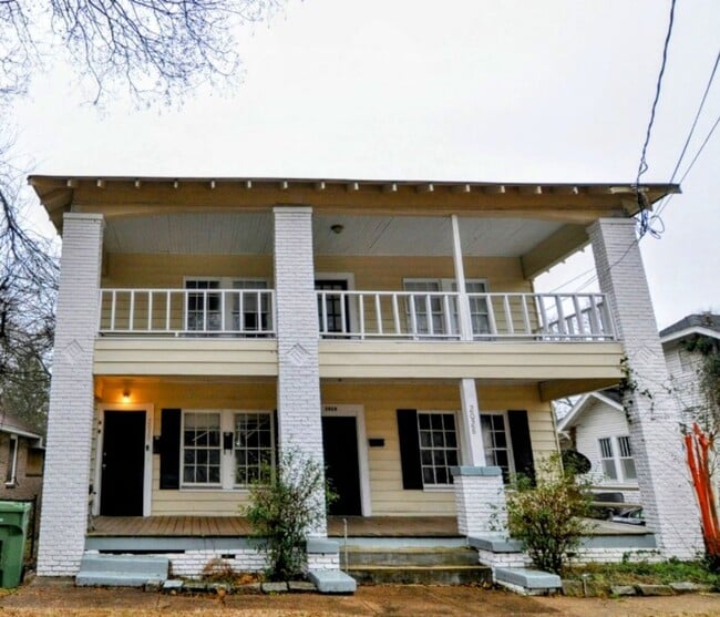 Building Photo - 2030 Madison Ave Unit A