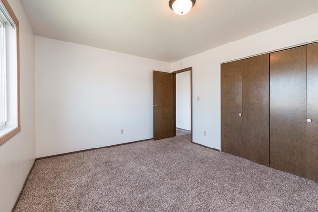 Photo - Brentwood II