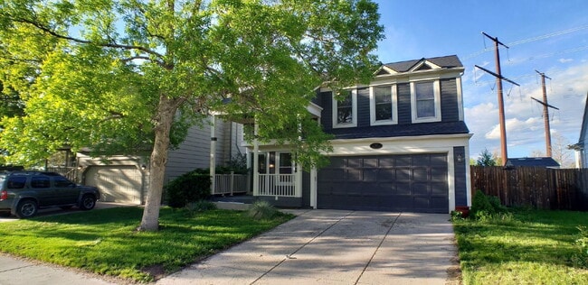 Building Photo - 150 N Carlton St