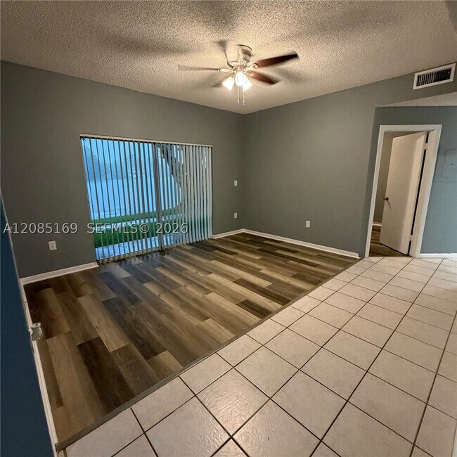 1851 NW 96th Terrace Unit 6A