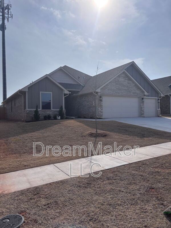 Photo - 3010 Hollow Crest Ln