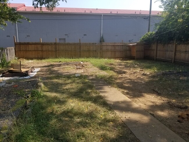 Photo - 2806 E 5th Ave