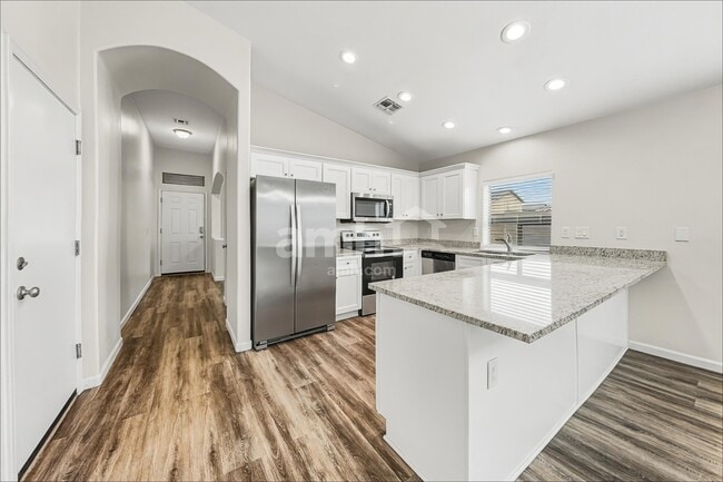 Photo - 35042 N Aubrac Cir