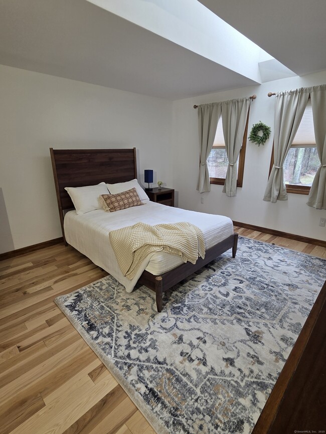 Photo - 933 Cedar Swamp Rd Apartment Unit B