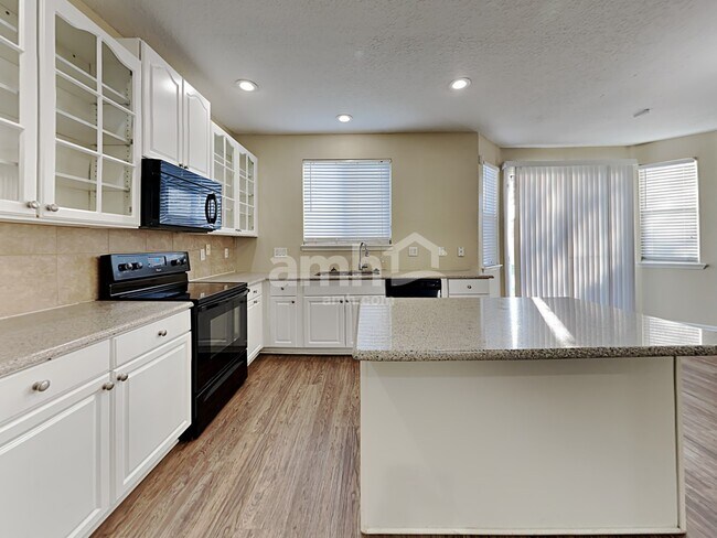 Photo - 2425 Adams Lake Blvd