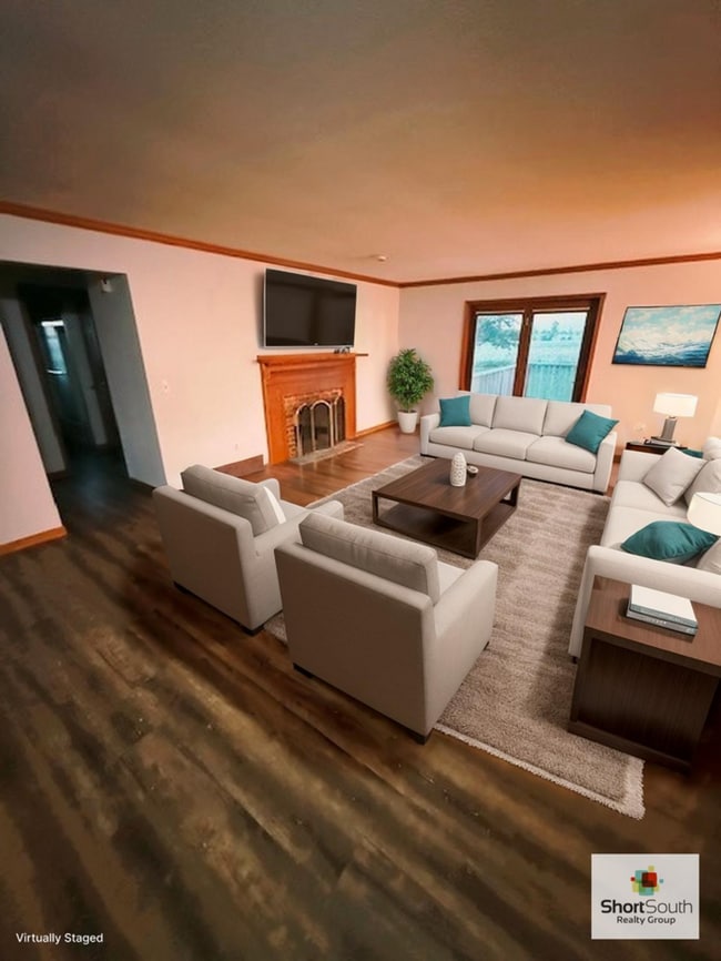 Building Photo - Byron Center updated 4 bed 3 bed house wit...