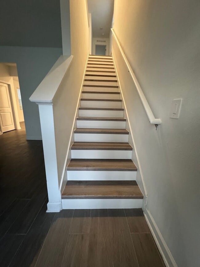 Photo - 3-bedroom Home for Rent in Storey Park