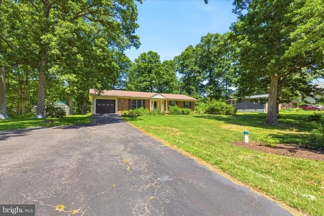 Photo - 45320 Barefoot Dr