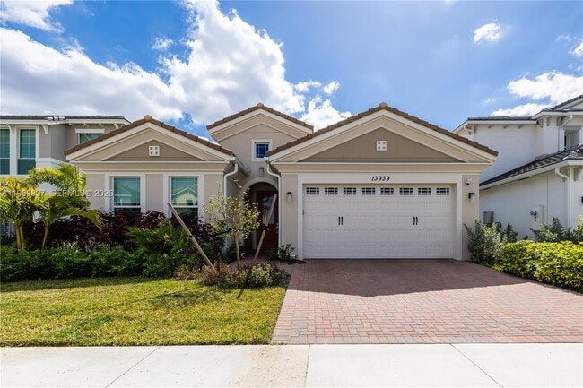 Photo - 13939 Prickly Cone Cv