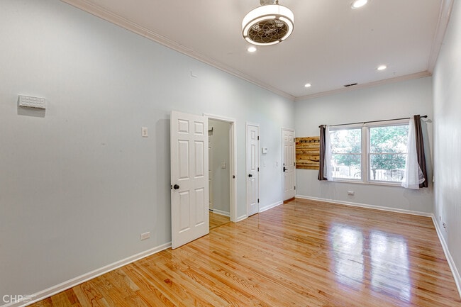 Photo - 3705 W Palmer St Unit 1