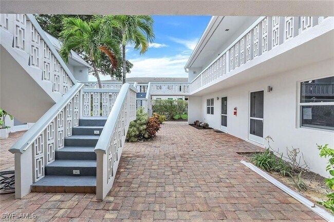 Photo - 780 10th Ave S Unit 5