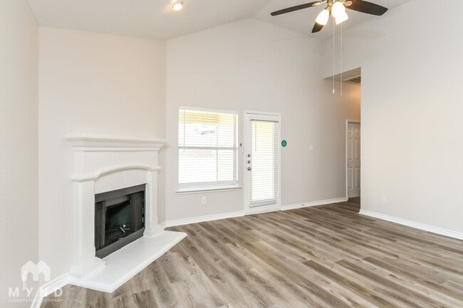 Photo - 7016 Seton Hall Dr