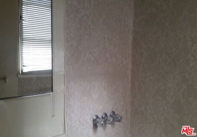 Photo - 665 Cochran Ave Unit 104