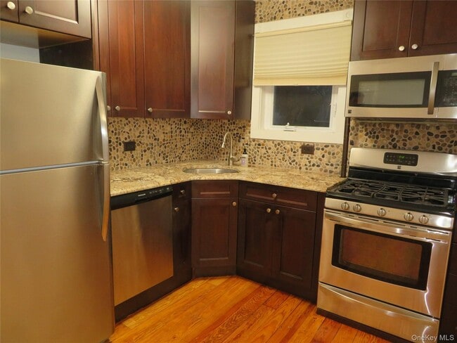 Photo - 3 S Magnolia St