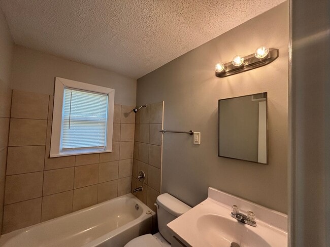 Photo - 3803 Kalamath Cove