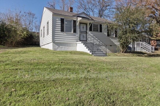 Photo - 1779 Preston St