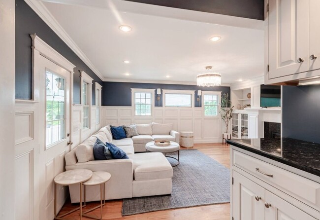 Photo - 45 Indian Hill Ave