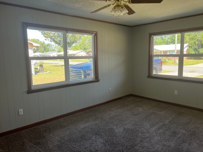 Photo - 3 bedrooms - 2 bath Home