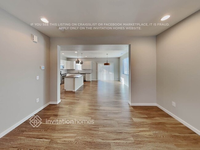 Photo - 2168 Bock St