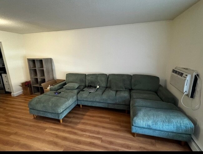 Photo - 109-111 Tremont St Unit 400