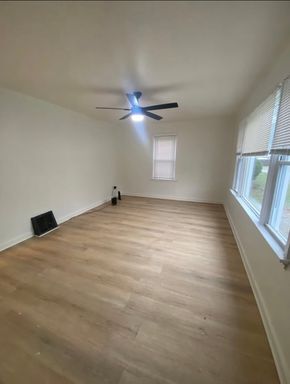 Photo - 829 Carson Rd