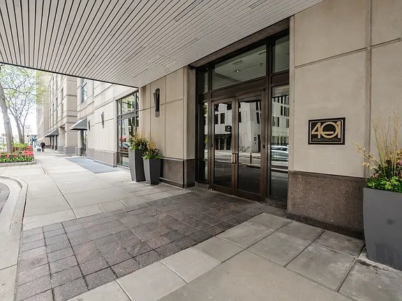 Building Photo - 401 E Ontario St Unit APT 2307