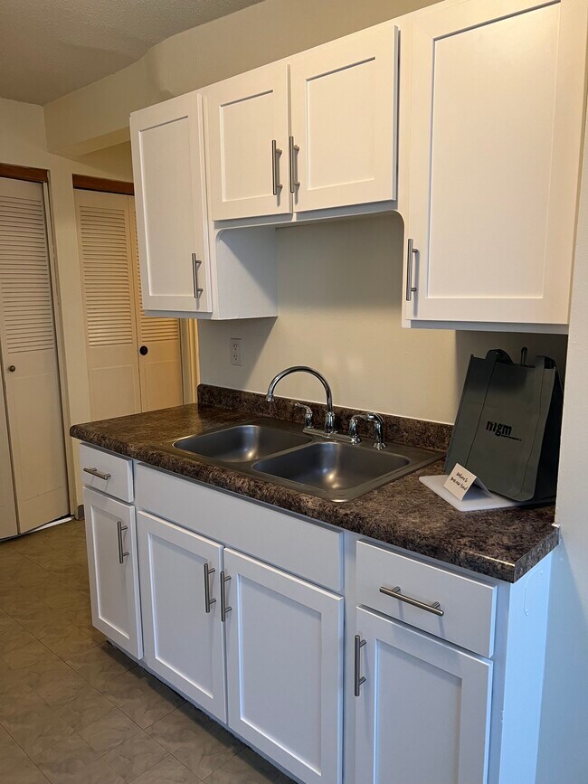 Photo - Royal Apartments