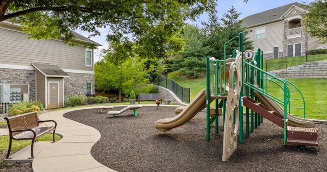 Claiborne Crossing Apartments