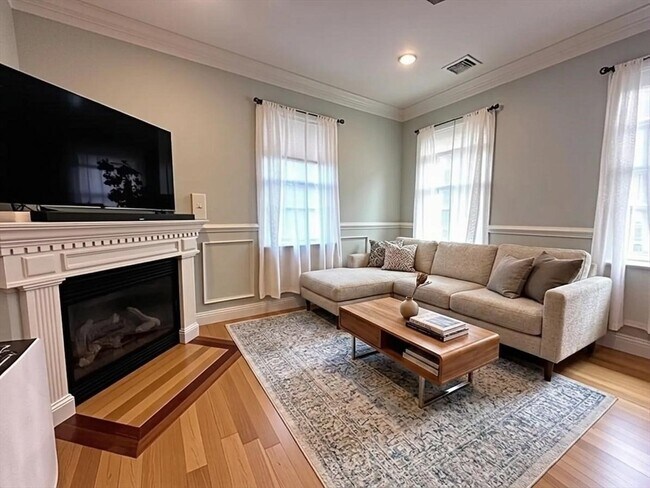 Photo - 6 Wyman St Unit 3