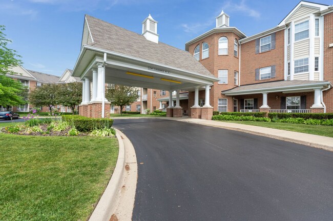 Photo - 600 W Walton Blvd Unidad #600