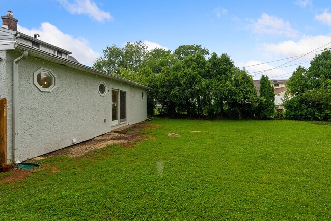 Photo - 409 Maiden Ln