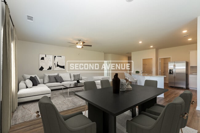 Photo - 714 Woody Dr
