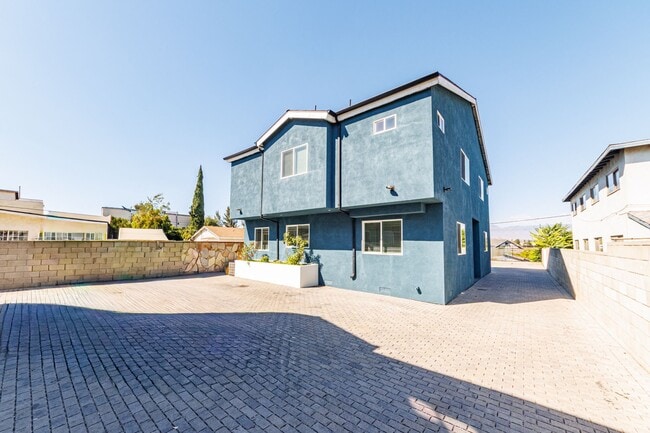 Photo - Best Price on a Luxury Unit! Unit #2831
