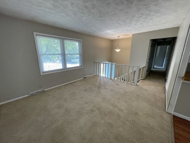 Photo - 15112 Lincoln Cir