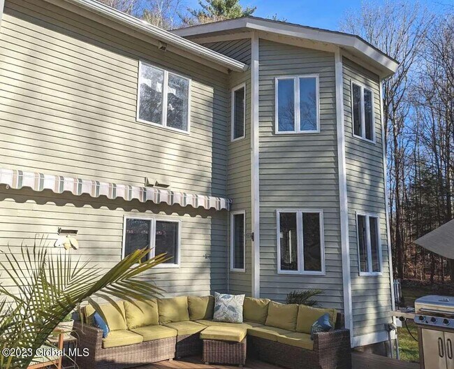 Photo - 4 Granite Lake Dr