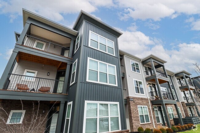 Building Photo - The Kensington at Riggins Run Rental