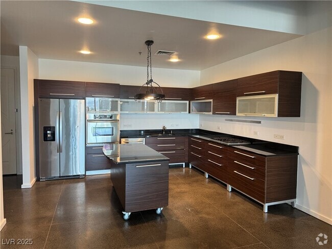 Building Photo - 900 S Las Vegas Blvd Unit 1003 Rental